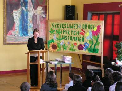 Po�egnanie absolwent�w LO.