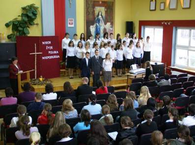 Akademia w 89. rocznic� odzyskania niepodleg�o�ci.