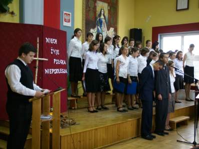 Akademia w 89. rocznic� odzyskania niepodleg�o�ci.