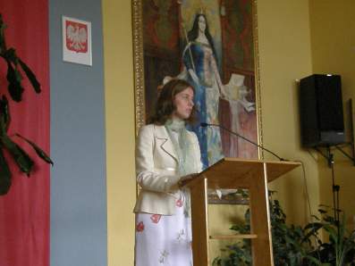 Wyk�ad inauguracyjny pani Agaty P�aweckiej - Flaga.