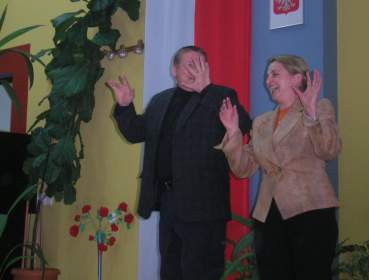 Otrz�siny klas pierwszych gimnazjum.