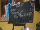 Otrz�siny klas pierwszych gimnazjum.