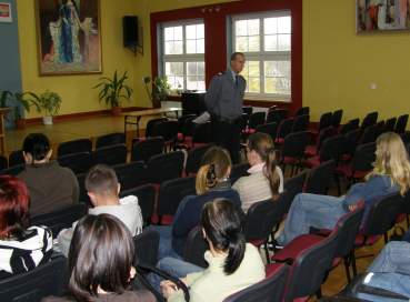 Spotkanie z policjantem. 7.11.2007.