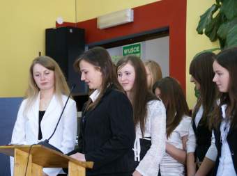 Po�egannie absolwent�w - podzi�kowania.