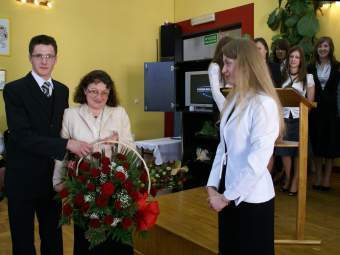 Po�egannie absolwent�w - podzi�kowania.