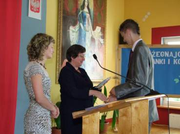 Po�egnanie absolwent�w ZSZ.