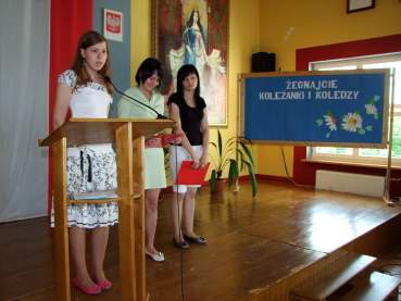 Po�egnanie absolwent�w ZSZ.