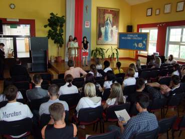 Po�egnanie absolwent�w ZSZ.