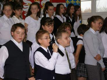 den2008-08.jpg (16586 bytes)