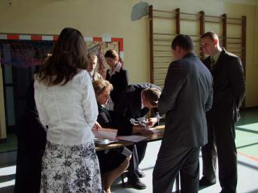 Pierwszy dzie� egzaminu dojrza�o�ci 2009 w ZS w �egocinie.