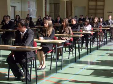 Pierwszy dzie� egzaminu dojrza�o�ci 2009 w ZS w �egocinie.