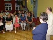 Ukrai�cy w szkolnej auli.