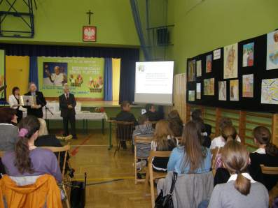 Mi�dzygimnazjalny Konkurs Plastyczny "Jan Pawe�II...".