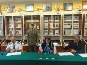 Podpisanie porozumienia.