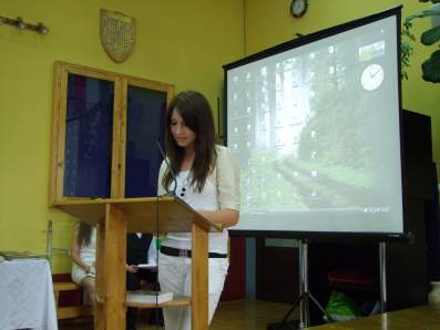 Laureatka konkursu pi�knego czytania.