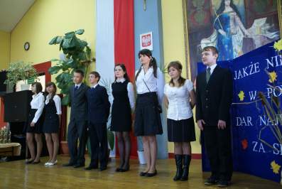 Dzie� Edukacji Narodowej w Gimnazjum. 