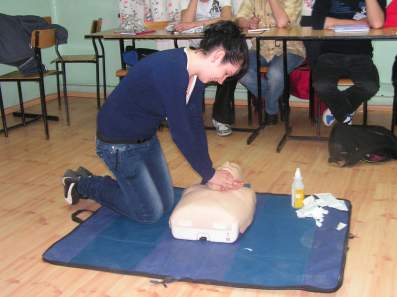 Kurs pomocy przedmedycznej w ZSZ w �egocinie.
