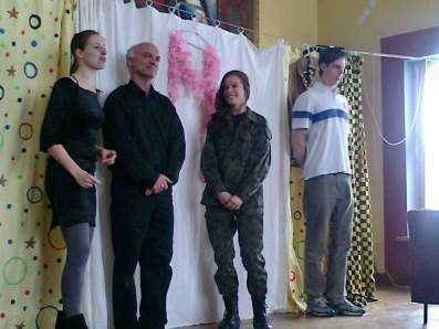The Bear Educational Theatre w ZS w �egocinie.