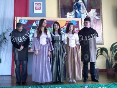 Pierwsza publiczna prezentacja projektu edukacyjnego w Gimnazjum w �egocinie.