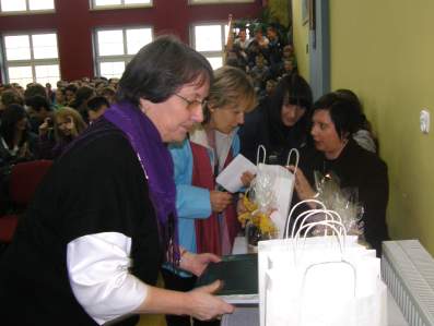 Po�egnalne spotkanie w szkolnej auli.