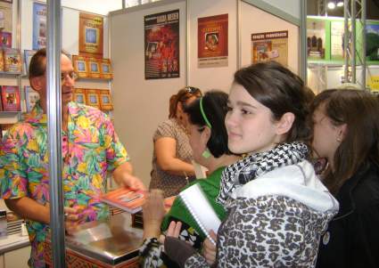 Cz�onkowie SDKK na Targach Ksi��ki w Krakowie - 04.11.2011.