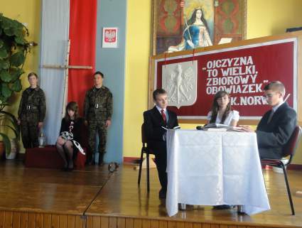 Akademia z okazji 93. rocznicy odzyskania przez Polsk� niepodleg�o�ci