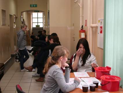 Akcja Krwiodawstwa w KOSG w Nowym S�czu.