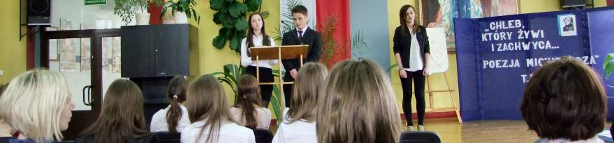 II. Konkurs Poezji i Recytacji "U st�p Parnasu" - ZS w�egocinie - 29.03.2012 r.