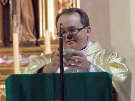 Nabo�e�stwo w ko�ciele.