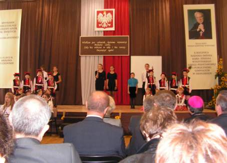 V. Diecezjalny Zjazd Rodzin im. �wi�tych i B�ogos�awionych - Siedliska Tuchowskie - 11.10.2012 r.