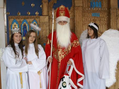 Wizyta �w. Miko�aja w �espole Szk� w �egocinie - 12.2012 r.