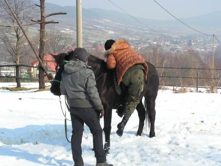 Zaj�cia hipiczne uczni�w klasy drugiej Stra�y Granicznej - 23.02.2013 r.