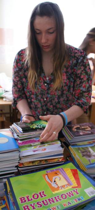 Zbi�ka dar�w dla uczni�w z Ukrainy.