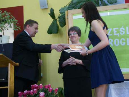 Po�egnanie absolwent�w LO w �egocinie - 06.05.2013 r.