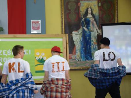 Po�egnanie absolwent�w LO w �egocinie - 06.05.2013 r.