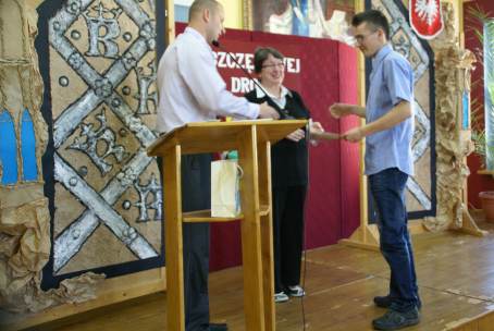 Po�egananie absolwent�w ZSZ. 