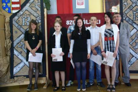 Po�egananie absolwent�w ZSZ.