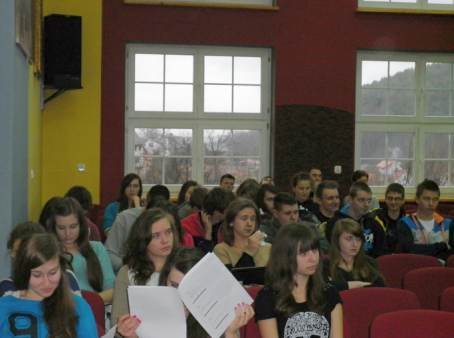 Prelekcja w auli Zespo�u Szk� w �egocinie - 09.12.2013 r.