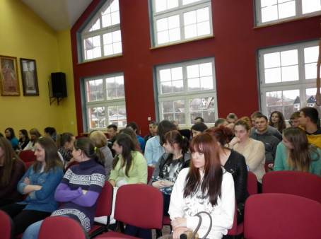 Prelekcja w auli Zespo�u Szk� w �egocinie - 09.12.2013 r.
