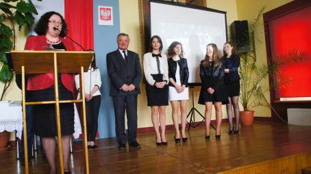 Po�egnanie absolwent�w klas trzecich LO w �egocinie - 25.04.2014 r.