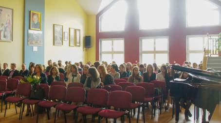 Po�egnanie absolwent�w klas trzecich LO w �egocinie - 25.04.2014 r.