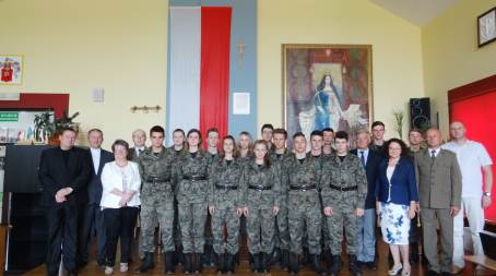 Wr�czenie certyfikat�w - 23.06.2016 r.