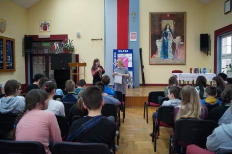 Spotkanie autorskie z pisark� - Beat� Ostrowick� - 14.08.2017 r.