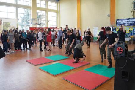 ZS w �egocinie na Gie�dzie Informacji Zawodowej w Bochni - 16.03.2017 r.