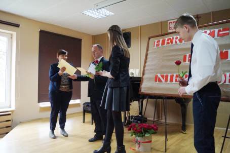 Konkurs Recytatorski "Herbert - poeta niepokorny: - 23.03.2017 r.