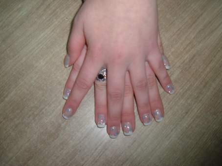 Kurs manicure i stylizacji paznokcia.