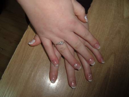 Kurs manicure i stylizacji paznokcia.