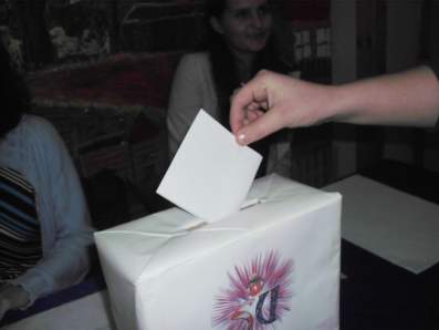 Wybory Saorz�du Uczniowskiego.