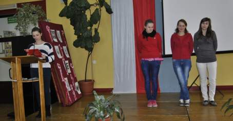 Prezentacja kandydat�w do samorz�du uczniowskiego.