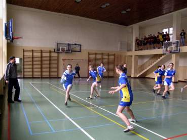 Mecz dru�yn dziewcz�cych �egocina - ��kta G�rna.